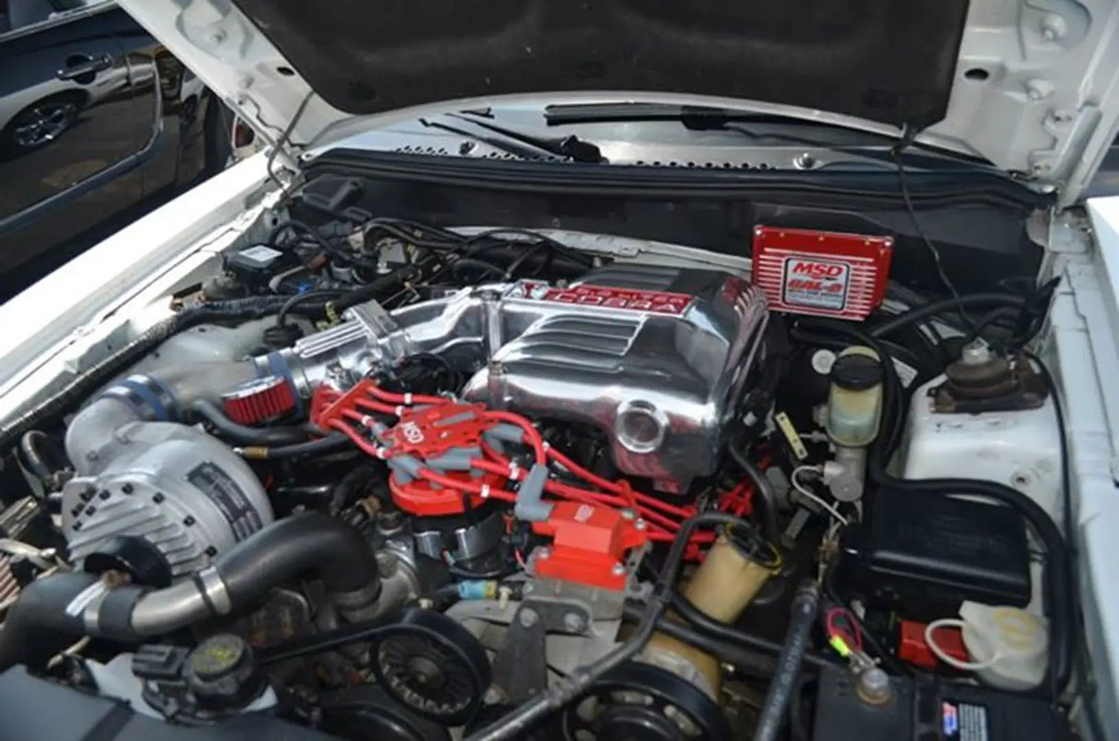 High-performance engine with chrome parts
