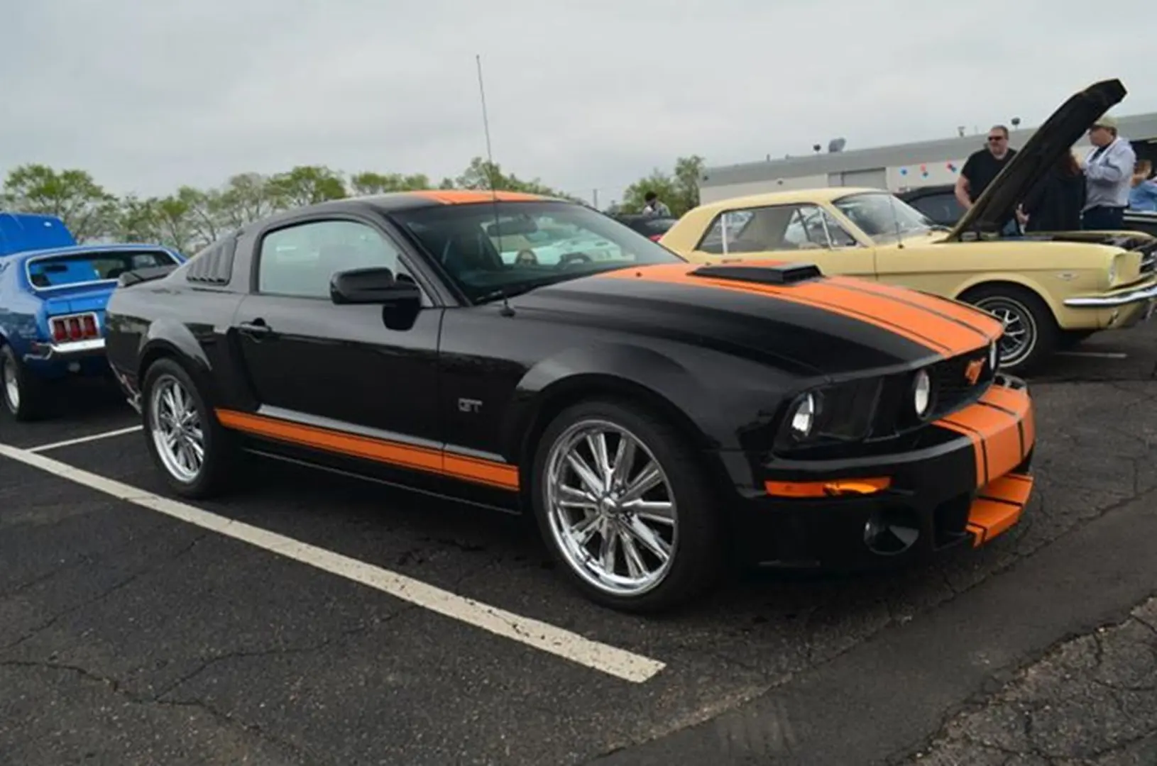 Classic car show with Mustang GT