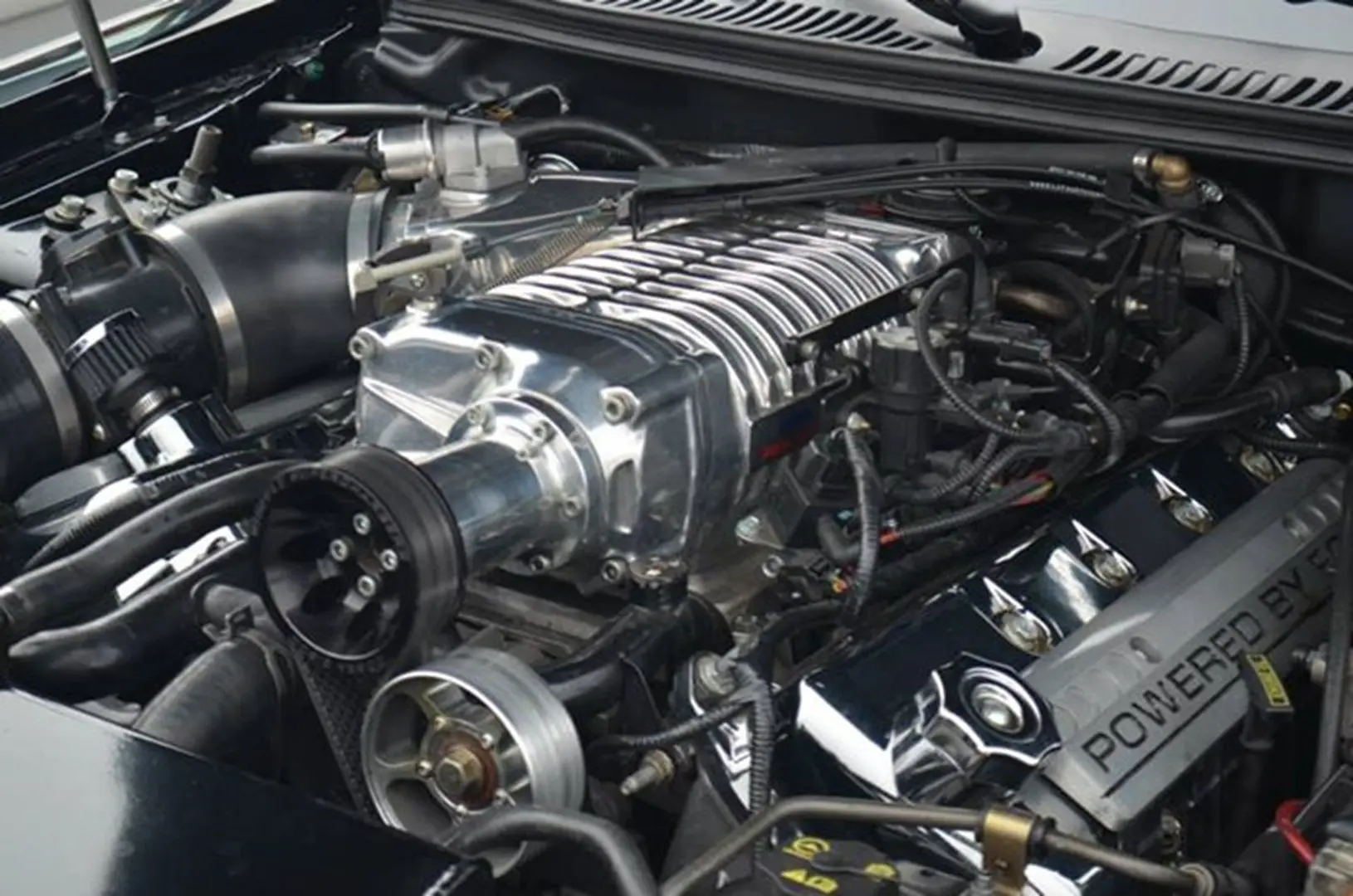 High-performance engine components