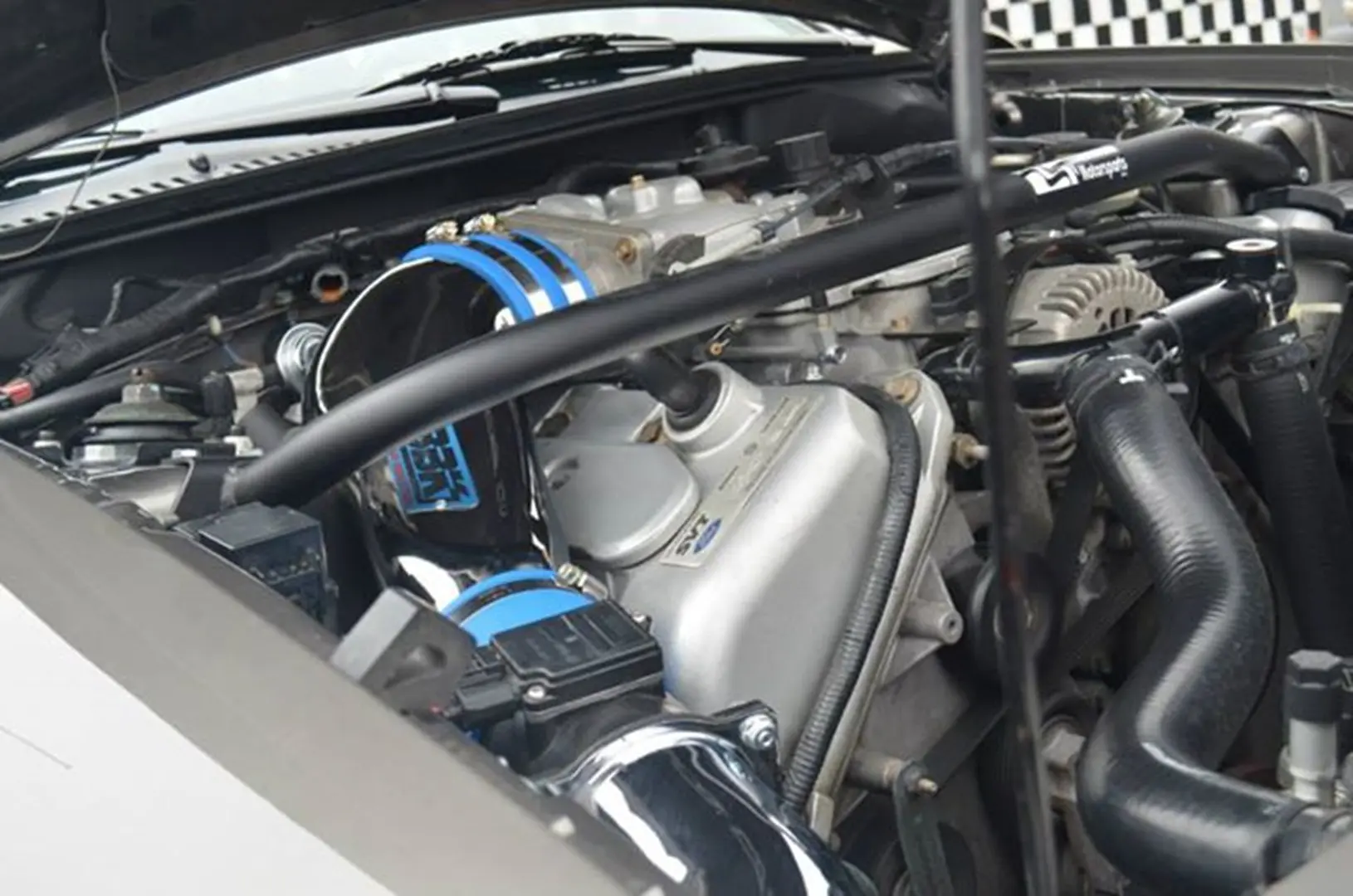 Car engine with performance modifications