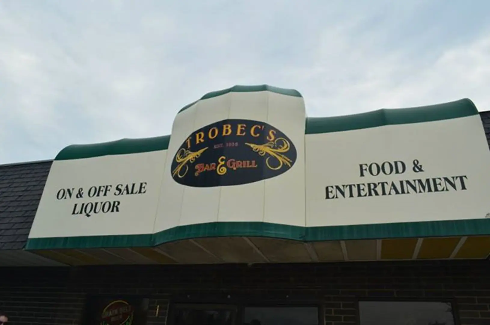 On and off sale liquor sign