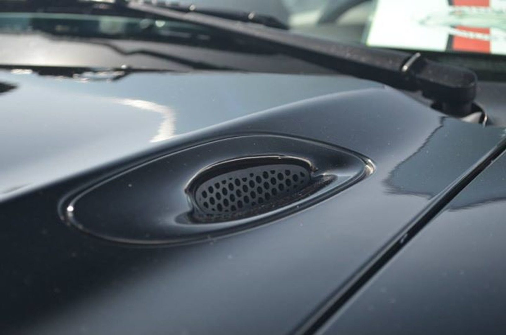 Vehicle hood air vent detail